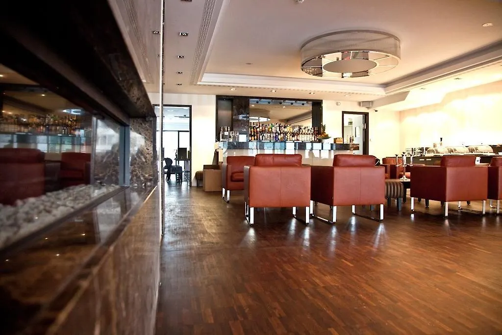 ****  Hotel Favor Dusseldorf Germany